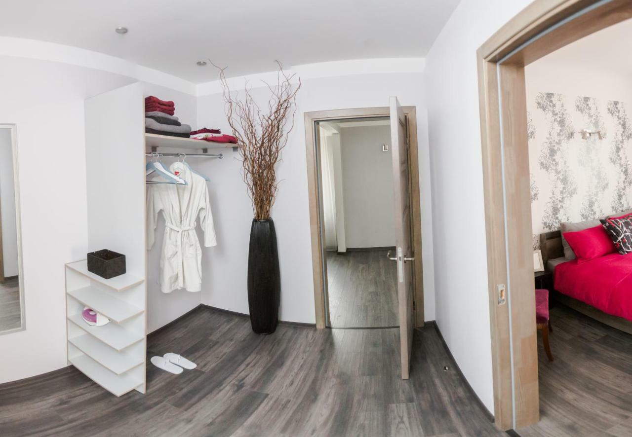 Park Apartments Valmiera Exterior photo