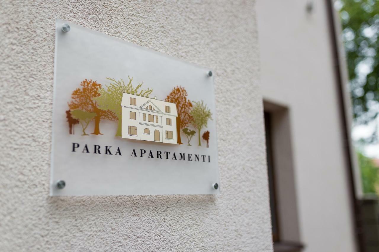 Park Apartments Valmiera Exterior photo